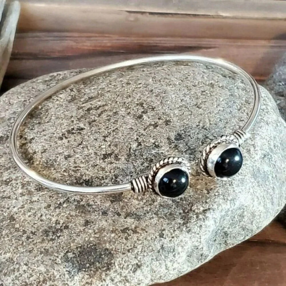 Black Onyx Gemstone Sterling Silver Overlay Artisan Cuff Bracelet 6743-E - Picture 4 of 8